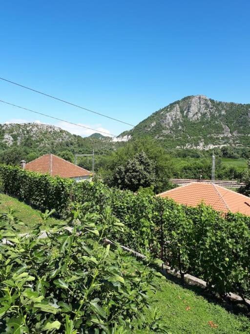 B&B Ana Virpazar Esterno foto